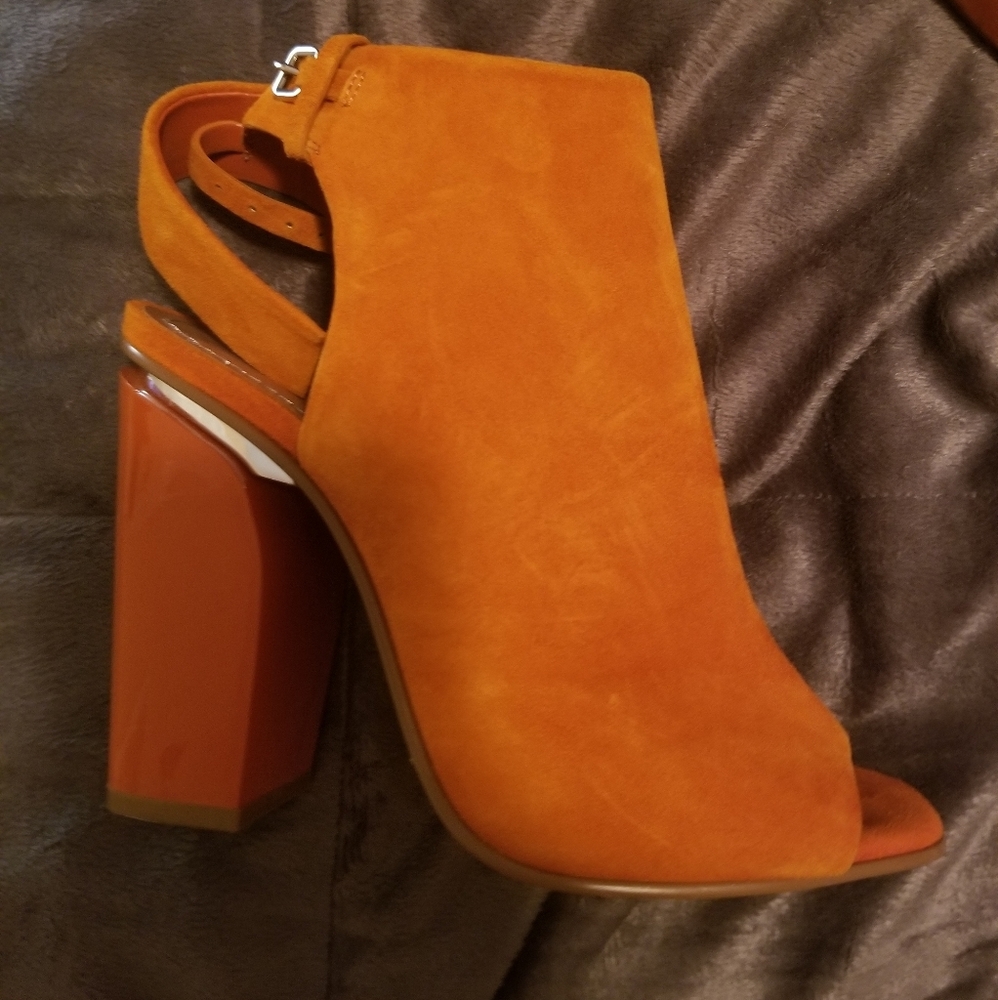 Zara suede shoes
